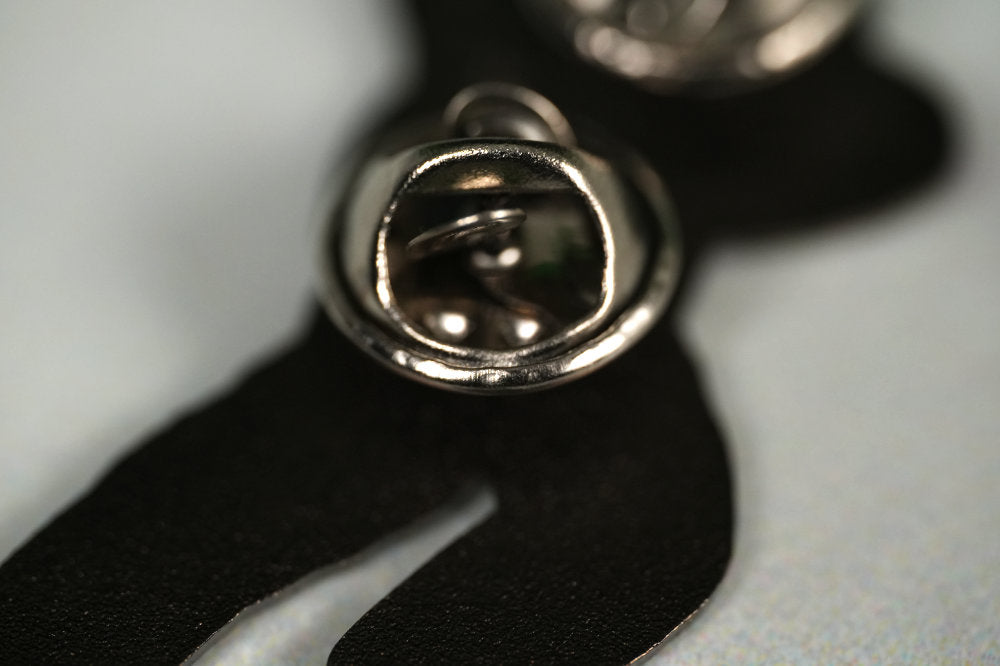 Relaxtronaut Hard Enamel Pin - Minimalist Studio